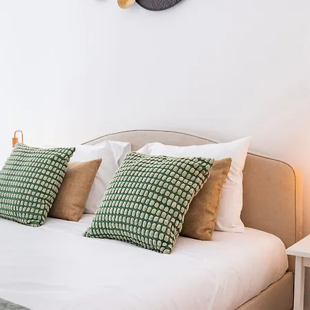 Cozy Hideout I By Innkeeper